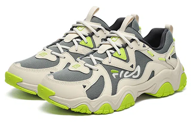 FILA Fluid 4
