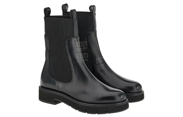 FERRAGAMO