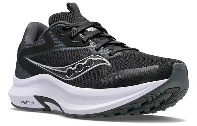 Saucony Axon