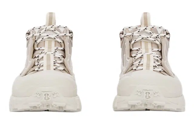 Burberry Arthur