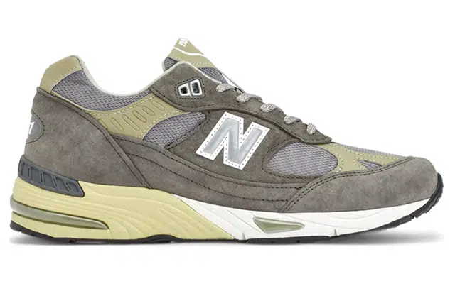 Dover Street Market x New Balance NB 991