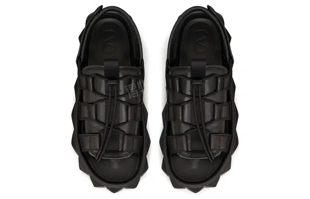 Valentino Roman Stud