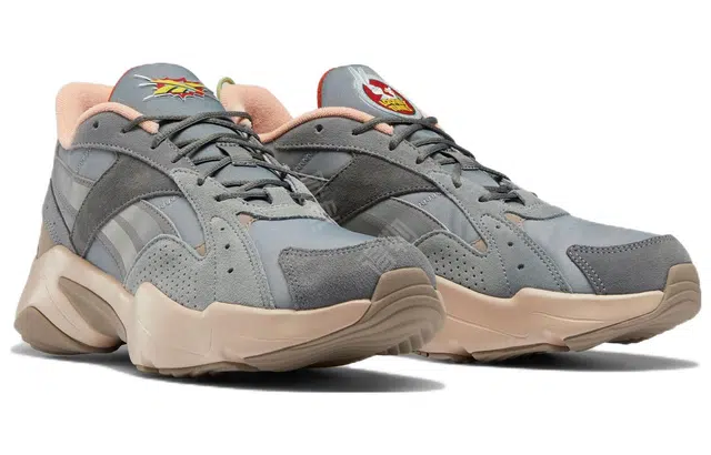 Looney Tunes x Reebok Turbo Restyle