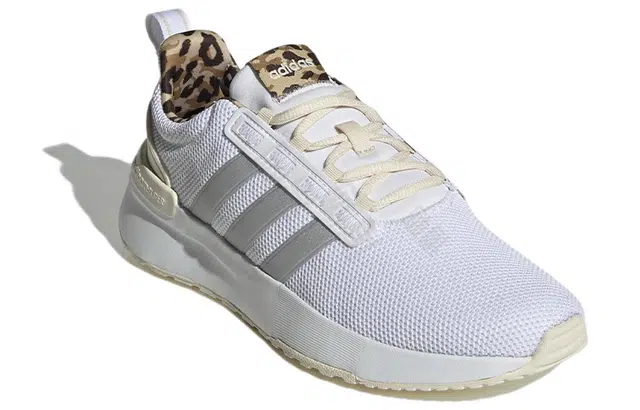 adidas neo Racer TR21