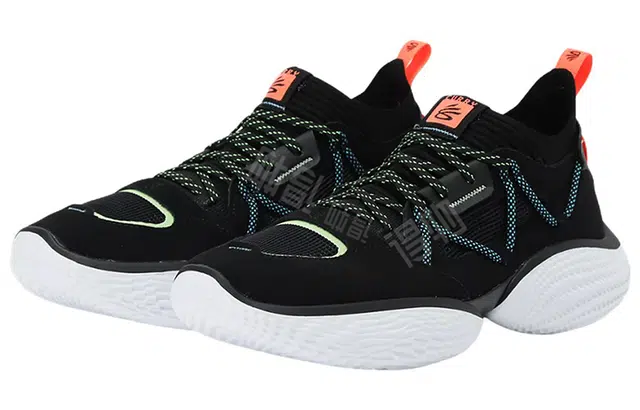 Under Armour Curry Flow POD