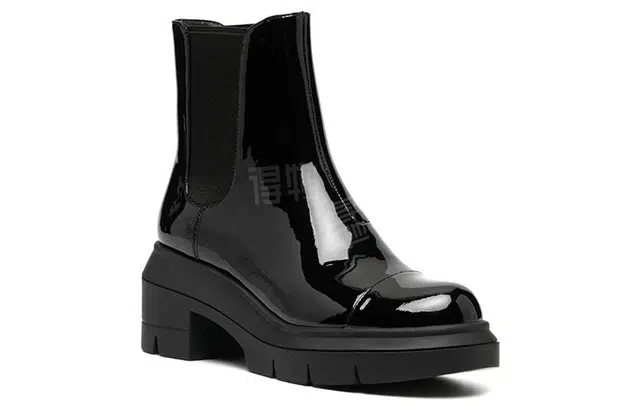 Stuart Weitzman