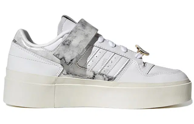 adidas originals FORUM Bonega