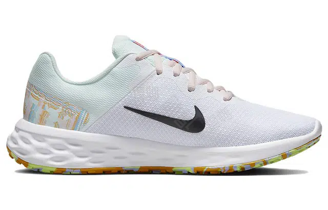 Nike REVOLUTION 6 Next Nature Premium