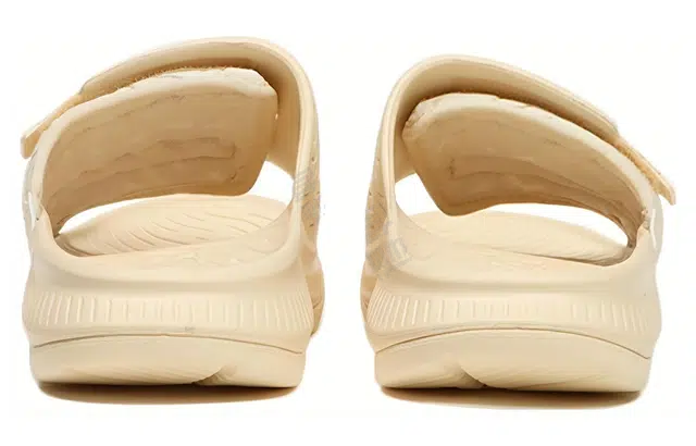 HOKA ONE ONE