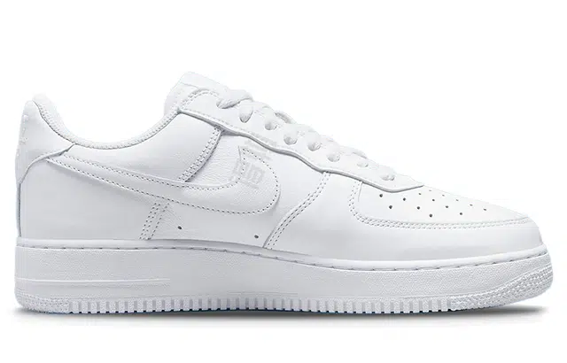 Nike Air Force 1 retro "since 82"