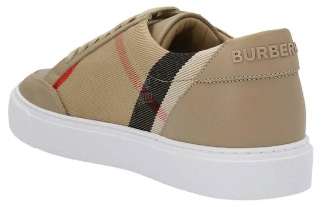 Burberry Horse
