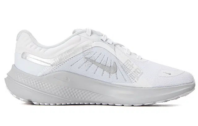 Nike Quest 5