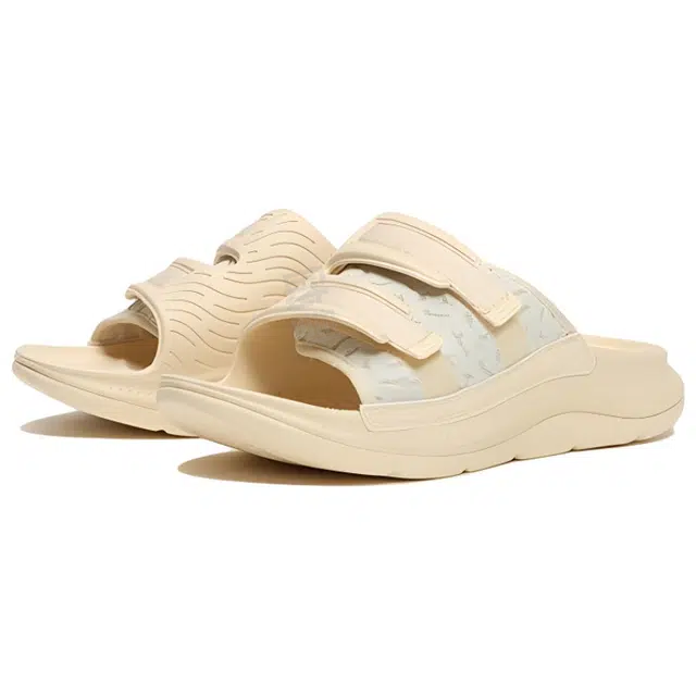 HOKA ONE ONE