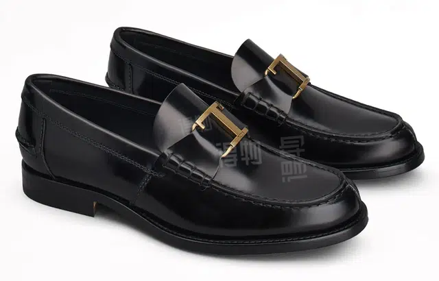 TOD'S