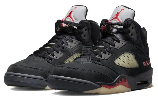 Jordan Air Jordan 5 gore-tex "off-noir" supreme