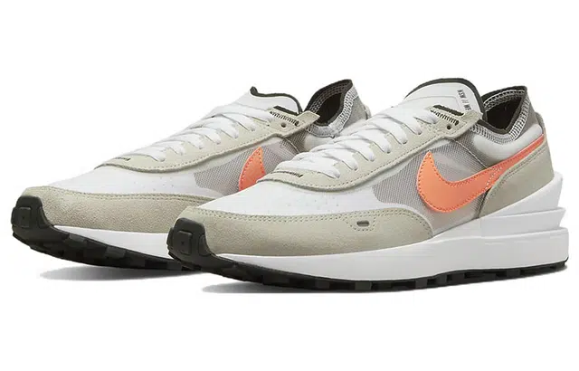 Nike Waffle One