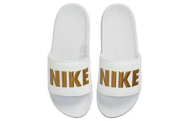 Nike Offcourt Slide