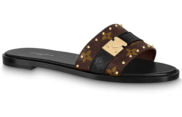 LOUIS VUITTON Lock It