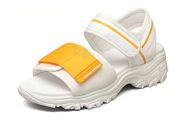 Skechers D'Lites 1.0