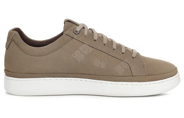 UGG Cali Suede