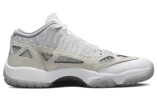 Jordan Air Jordan 11 Retro Low IE "Light Orewood Brown"