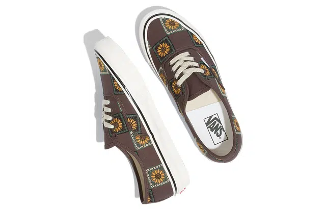 Vans Authentic 44