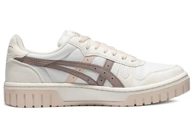 Asics Court MZ