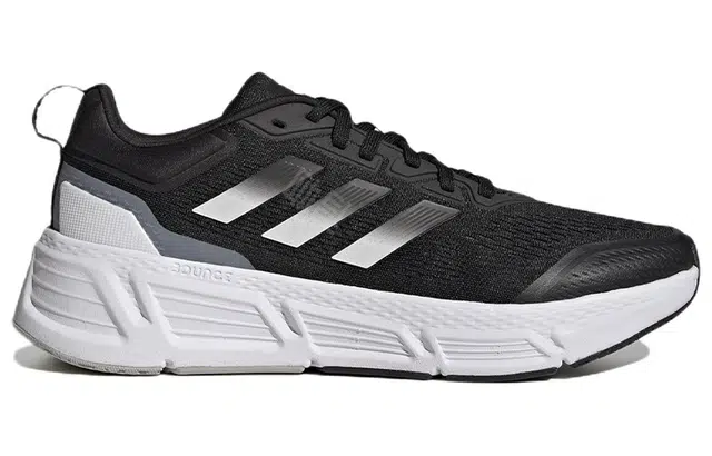 adidas Questar