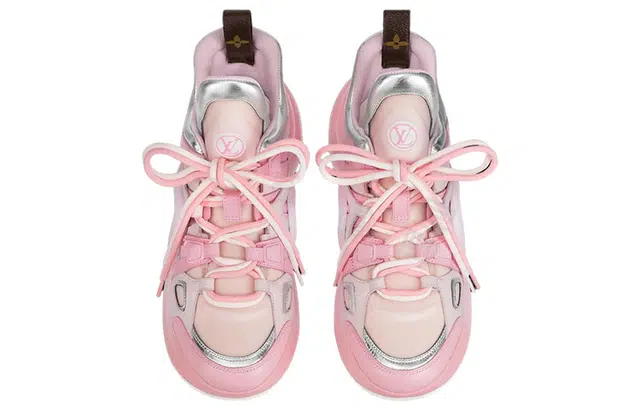 LOUIS VUITTON Archlight 1.0
