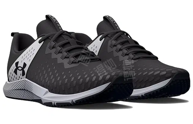 Under Armour Charged Engage 2