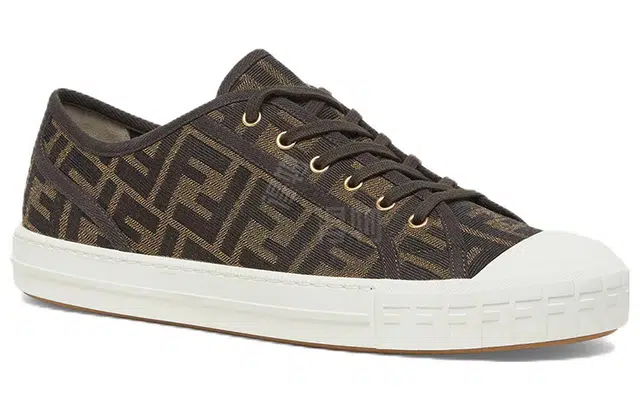 FENDI Domino