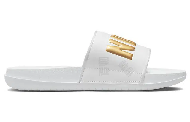 Nike Offcourt Slide