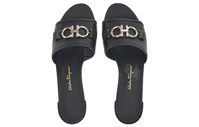FERRAGAMO GANCINI