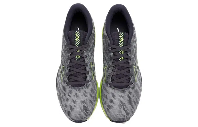 Mizuno Wave Rider 26