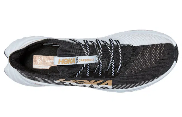 HOKA ONE ONE Carbon X3