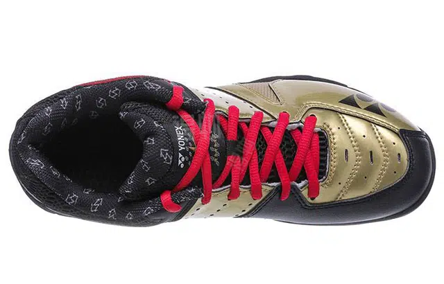 YONEX SC6