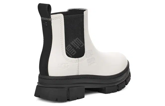 UGG
