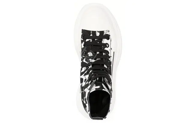 Alexander McQueen Tread Slick