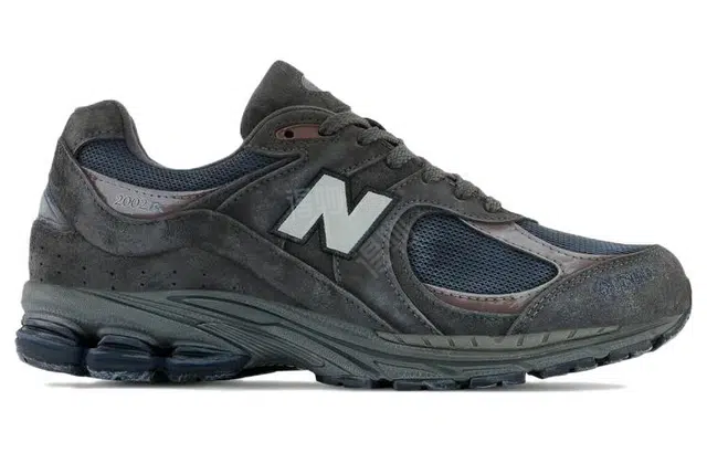 New Balance NB 2002R gore-tex