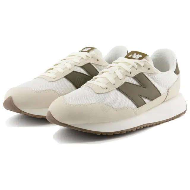 New Balance NB 237