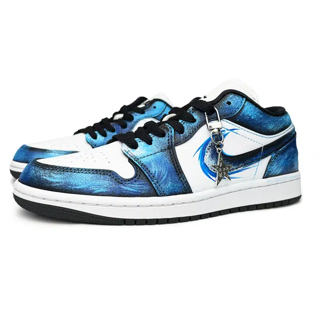 Nike Air Jordan 1 Low "Navy"