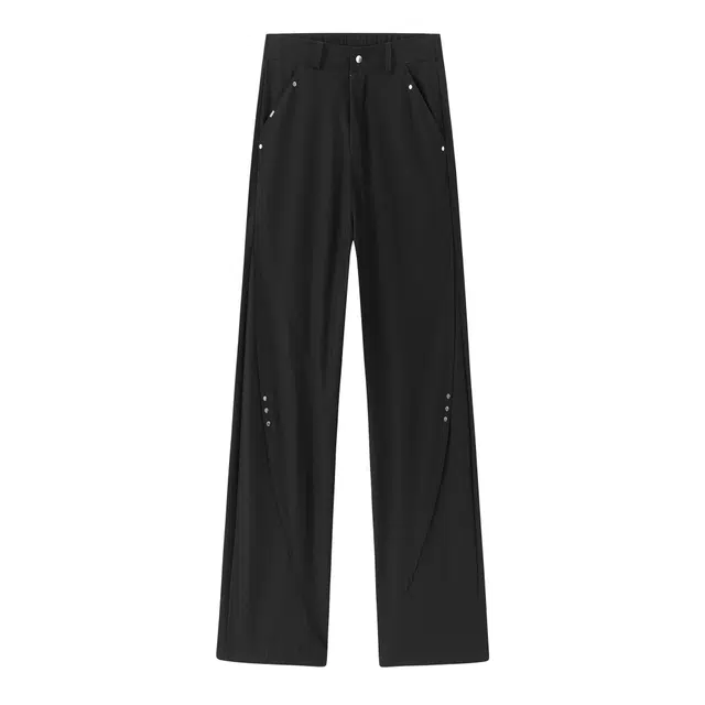 maxim's de paris vibe