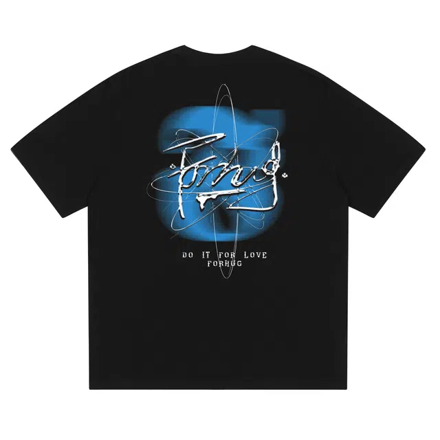 FORHUG T