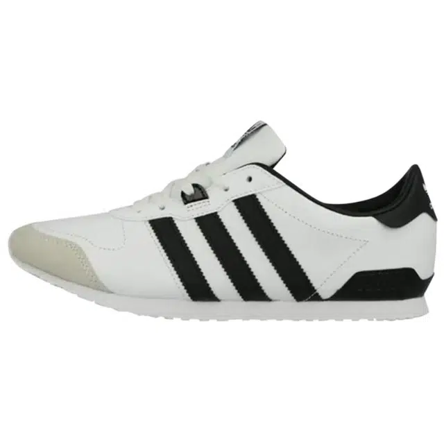 adidas ZX 700