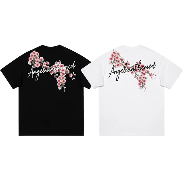 UNthemed T