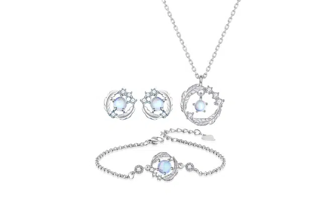 迎百宝 羽你相伴系列 浪漫氛围感羽毛灵动之心 时尚精致梦幻光彩轻奢氛围感套装 合金 耳钉 男女同款情侣款