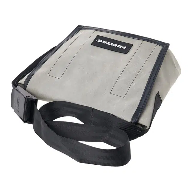 FREITAG Lassie Logo PVC