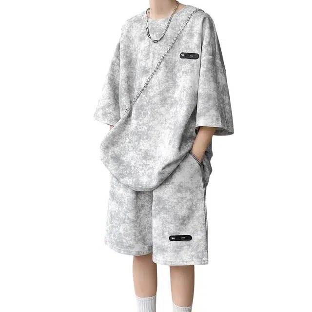 顶峰保罗 冰丝扎染高街小众设计感潮流酷帅圆领短袖上衣无性别主义宽松弹力松紧腰复古速干透气短裤显高显瘦篮球健身休闲运动套装 男女同款