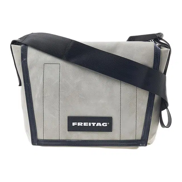FREITAG Lassie Logo PVC