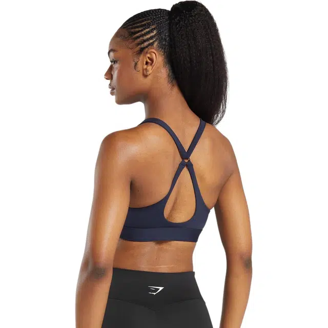 GYMSHARK Peek A Boo V